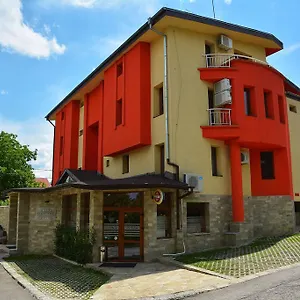 Eleganza Family - Free Parking Σόφια