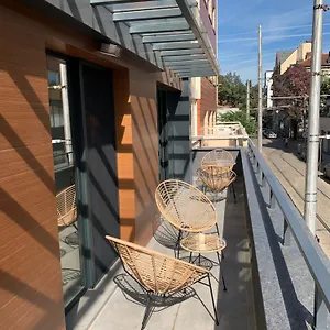 Tokiyo: A Lovely Center 2 Bedrooms With Private Parking Apartament